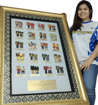 Cenderakenangan kepada Tuan-Yang-Terutama Sabah sempena Festival Kebudayaan Antarabangsa Tawau
